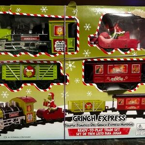 Grinch Express Holiday Train Set - Green & Red Dr Seuss